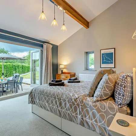 4 Bed In Hawkswick Oc-o27755 * Arncliffe