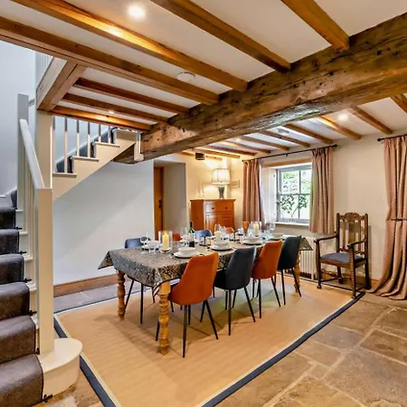 4 Bed In Hawkswick Oc-o27755 *