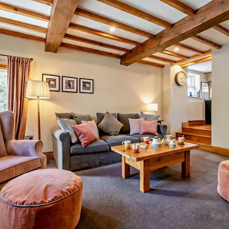 4 Bed In Hawkswick Oc-o27755 * Arncliffe